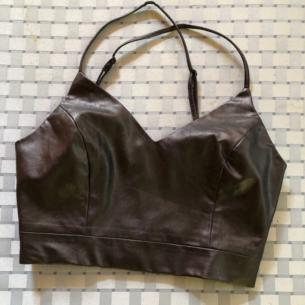 forever 21 black faux leather top adjustable straps size xs 12 3/4” W x 10 3/4”
